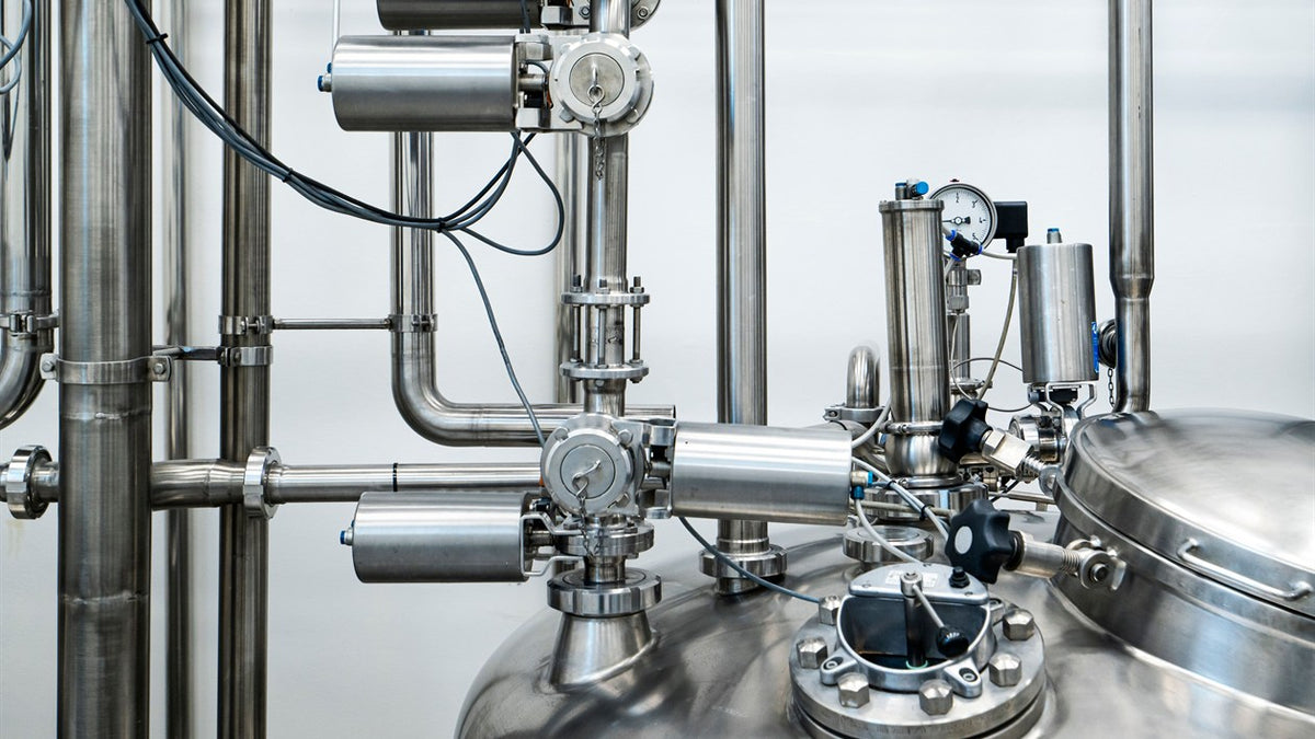 Équipement de distillation industrielle inox